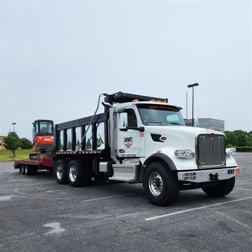 Gallery Image Dump_Truck_2(1).jpg