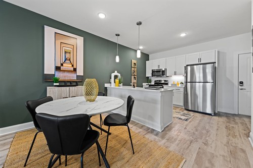 Gallery Image modelunitdining.jpg