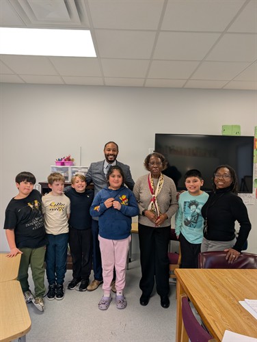 Quiz Bowl Team with Board Member Shirley Cohn and Mayor McAllister 