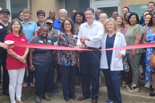Maverick Harry Grant celebrates new Maverick Financial partnership with Ribbon Cutting with Cedar Hill Chamber of Commerce!