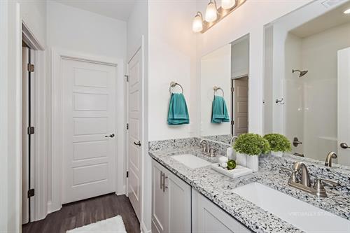 Gallery Image 004-photo-main-bathroom-146639011.jpg Gallery Image 004-photo-main-bathroom-146639011.jpg
