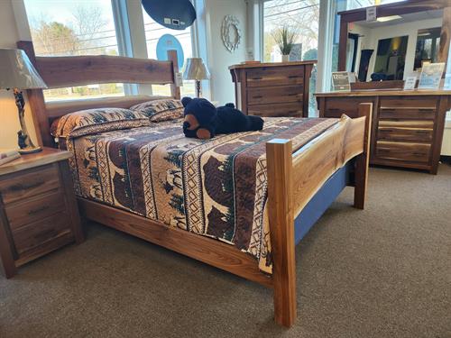 Gallery Image Rustic_bedroom_set_5-25.jpg Gallery Image Rustic_bedroom_set_5-25.jpg