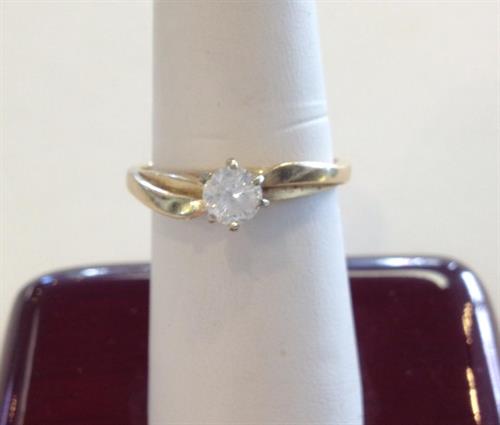 Original yellow gold diamond ring 