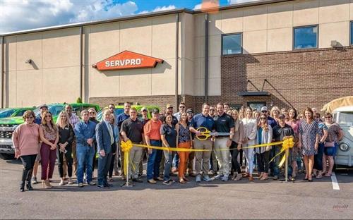 Gallery Image Servpro_ribbon_cutting.jpg