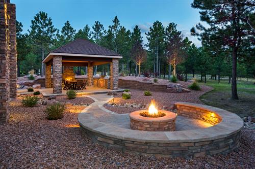 Gallery Image 8-Design-Tips-for-Your-Outdoor-Living-Space.jpg
