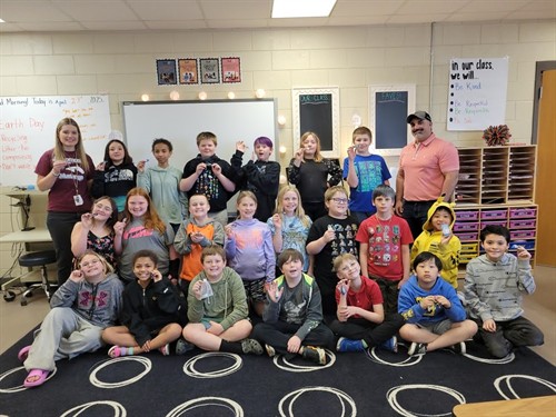 Volunteering in Elementary Class