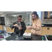UW-Stout Honors Chemistry students understand the world ‘at a deeper level’ through applied research