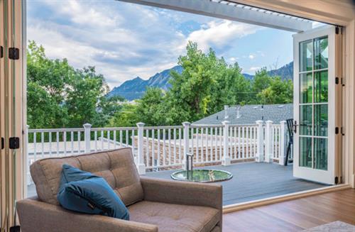 Mapleton Ave home view