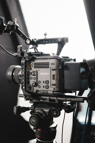 Gallery Image Kingbird-BTS-600.jpeg