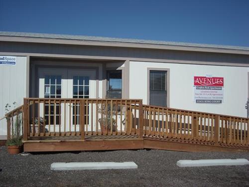 Leasing Center Open located on-site