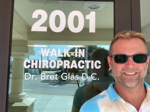Dr. Bret Glas, D.C. at Walk-In Chiropractic