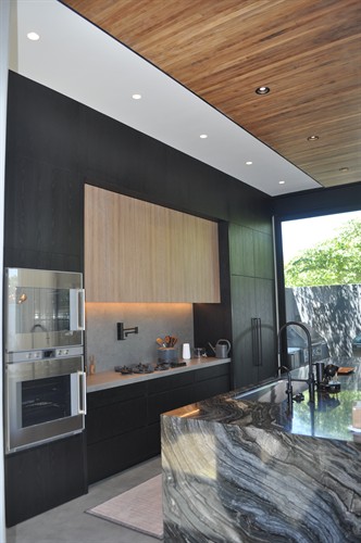 Mountain view kitchen