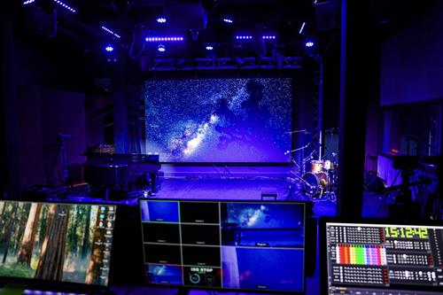Live Room