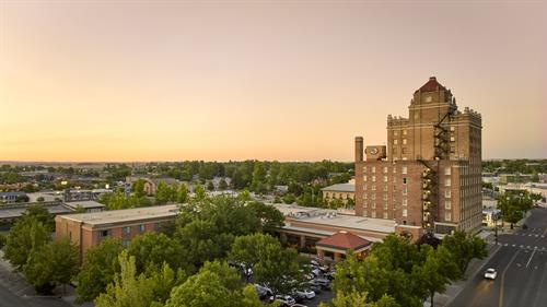 Scenic Hotel