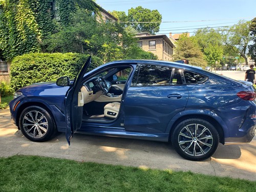 Full interior & exterior detail on a BMW X6, spotless to the last cupholder — Evanston, IL