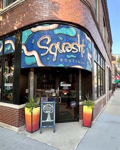 Discover Squasht Boutique. Best place for shopping local. 