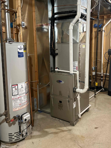 Gallery Image Orlando_Ontiveros_Furnace_Install.png