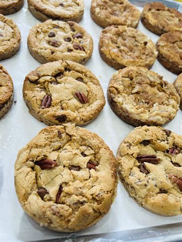 Snickerdoodle & Maple Bacon Pecan Nookies