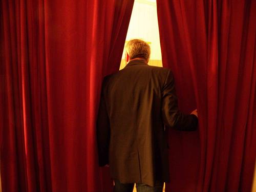 Gallery Image M_red_curtain.jpg Gallery Image M_red_curtain.jpg