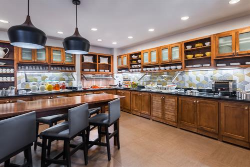 Gallery Kitchen serves complimentary full breakfast daily