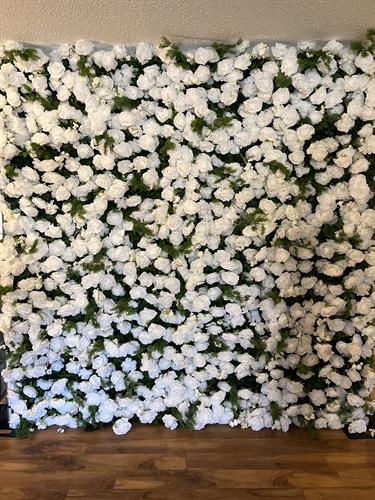 White flower wall