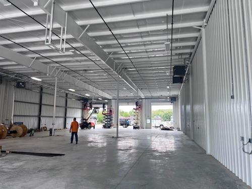 Gallery Image 9-25-25_Expansion_bays_and_bay_doors.jpg