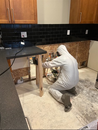 Work inside of containment of cat2 water and condition 3 mold  