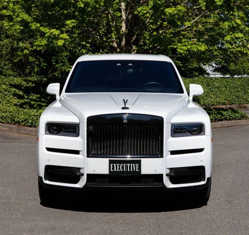 Gallery Image rolls-royce-limo-seattle_(1).jpg