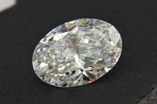 Exceptional Quality Large Size Natural Diamond Oval Brilliant Cut