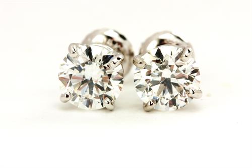 Natural Diamond Round Brilliant Cut Stud Earrings