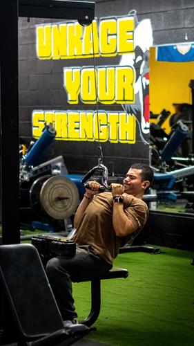 Training on the lat pulldown