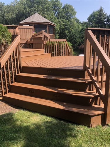 Lindenhurst exterior deck painting