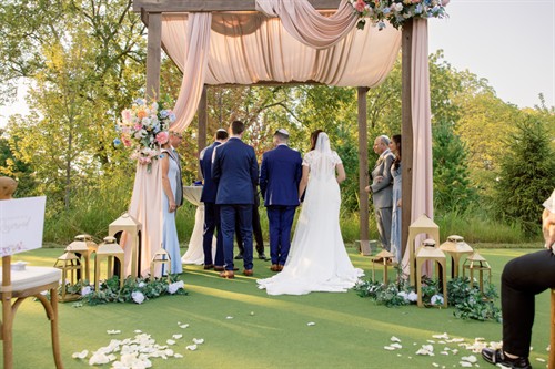 Gallery Image Ariel-and-Noah-Wedding-497.jpg