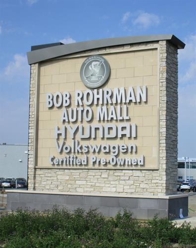Bob Rohrman Auto Mall Freestanding Sign