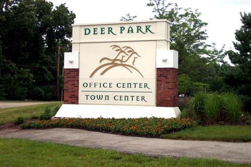 Deerk Park Office Center Freestanding Sign