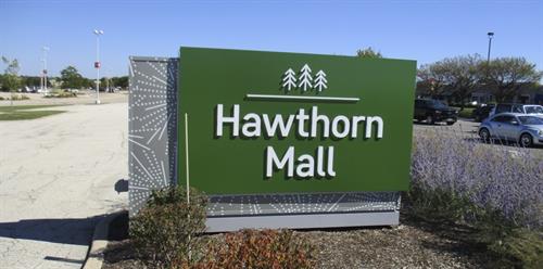 Hawthorn Mall Freestanding Sign