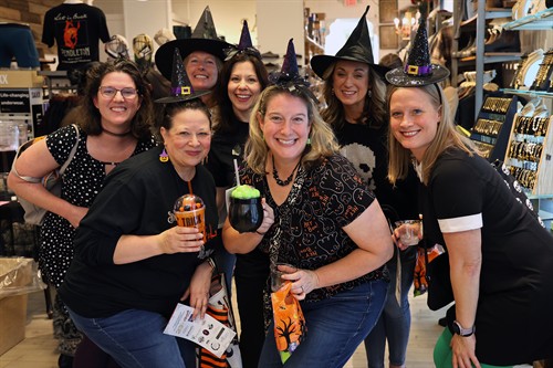 Gallery Image A30A1151E_WNO25_Boootery_Boutique.jpg