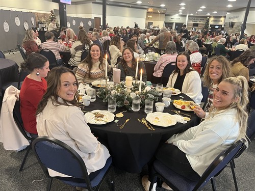 Gallery Image IMG_3828.jpg