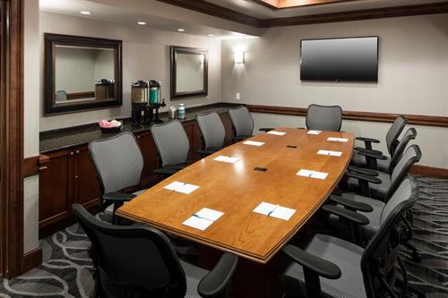 The Texas Trail Room serves as our executive boardroom, accommodating up to 10 guests. 
