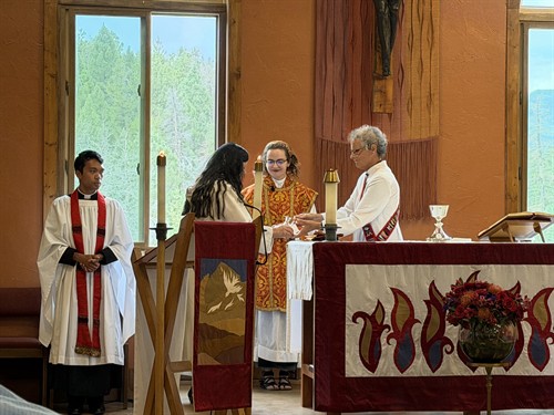 Gallery Image StLaurenceDay2026_offertoryministers.jpeg