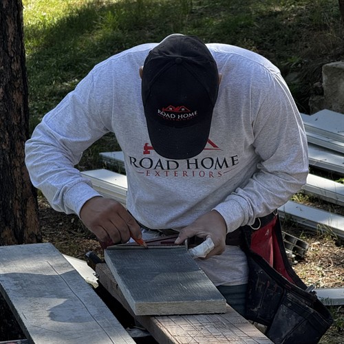 Installing James Hardie trim in Conifer.