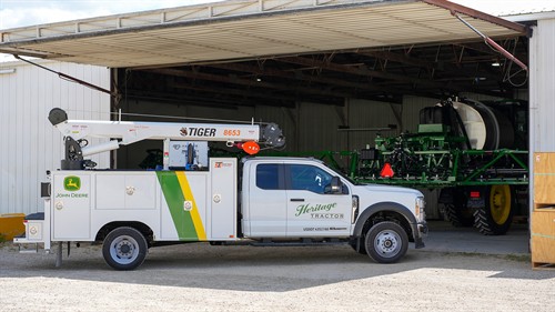 Gallery Image DSC01035_web.jpg