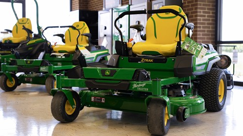 Gallery Image DSC01124_web.jpg