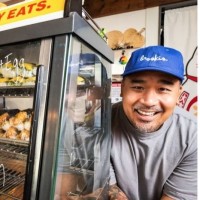 Chicago’s Filipino Chefs Are Back For Chi-ibigan Food Fest: ‘For Us, It’s Brotherhood’  