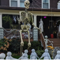 Where to See the Best Halloween Decorations in Chicago: Houses and Neighborhood Displays