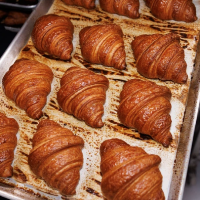 We scoured Chicago’s booming bakery scene for a perfect croissant. We found a dozen.