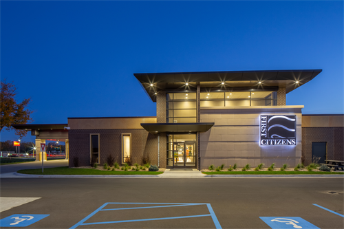 First Citizens Bank location at 2601 4th St SW in Mason City, Iowa