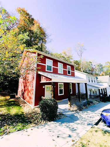 Gallery Image camden_red.jpg