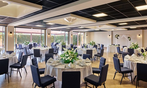 Palisades  Indoor-Outdoor Ballroom and Patio 
