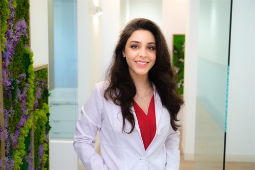 Dr. Ramina Sarmicanic